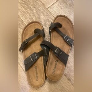Outwoods Women’s black sandals—Size 11. Only worn once or twice.